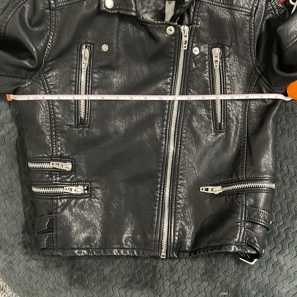 Blank NYC Faux Leather Moto Jacket Size Small 🖤 - Picture 7 of 7